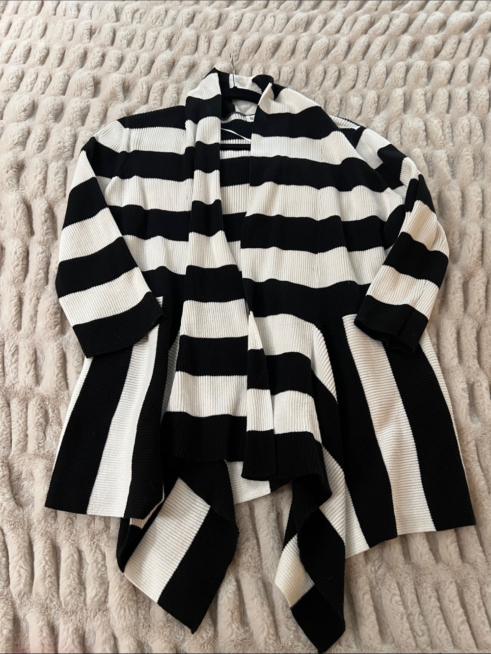 Black & White Striped Open-Front Women’s Sweater Cardigan